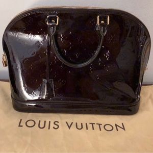 Louis Vuitton Alma MM Amarante Bag